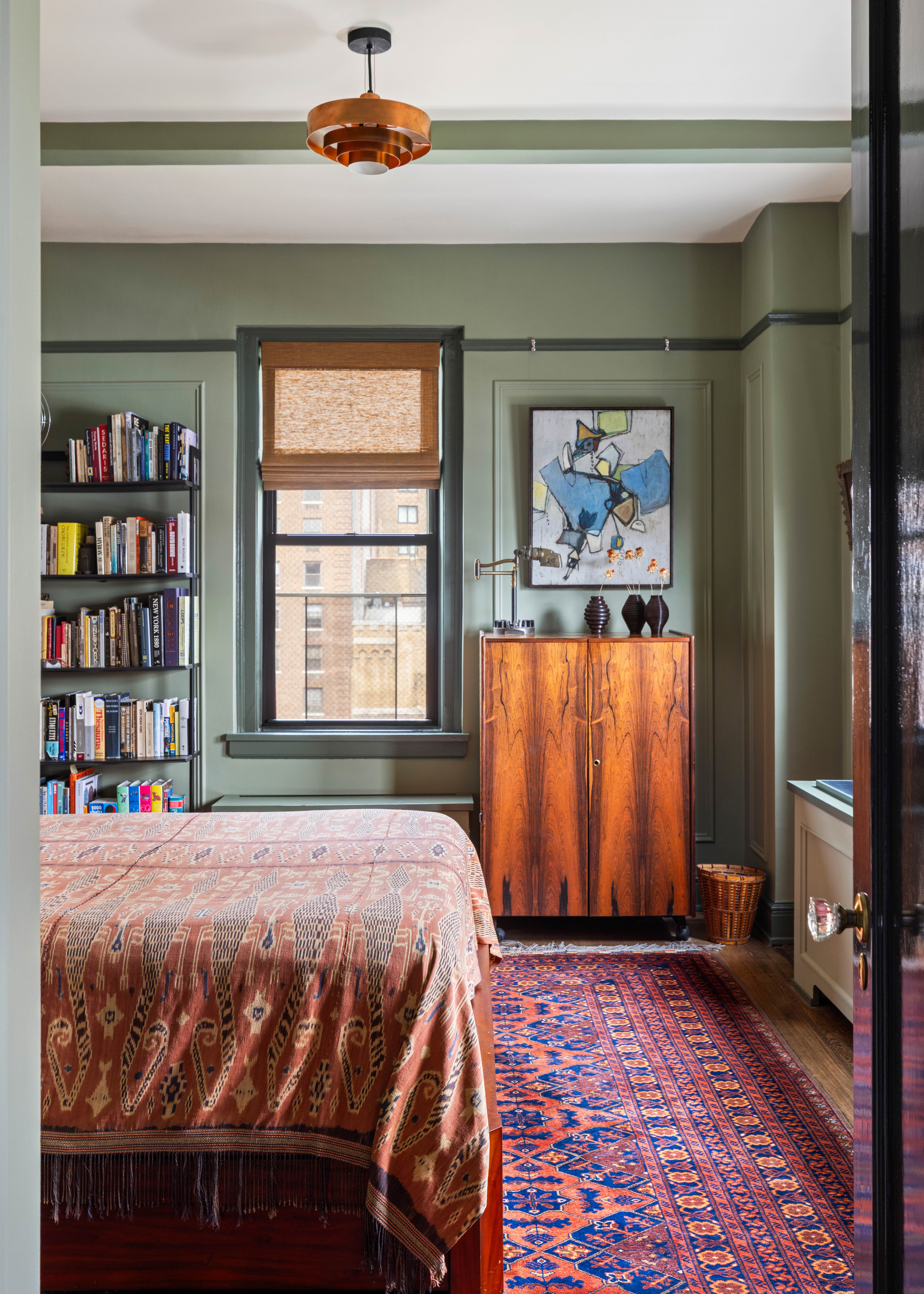 151 West 74th Street, Unit 8C Manhattan, NY 10023 - Photo 5 of 10