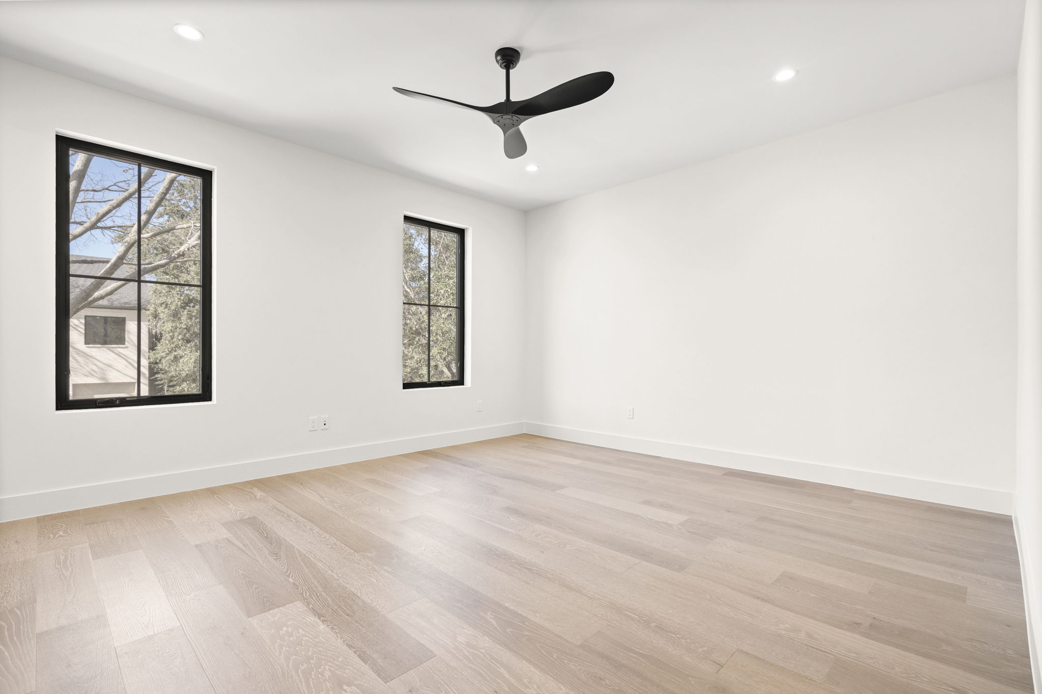 4231 Concho Street Dallas, TX 75206 - Photo 35 of 42