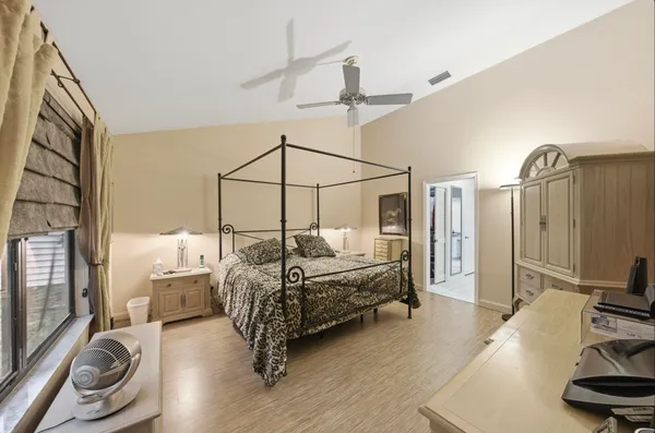 $759,000 | 18546 Lake Bend Drive, Jupiter, FL 33458