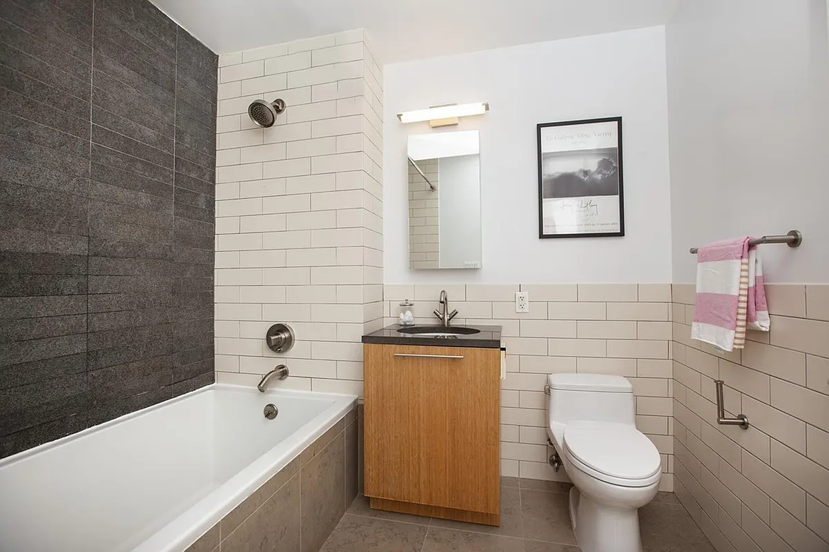 1 Powers Street, Unit 303 Brooklyn, NY 11211 - Photo 6 of 8