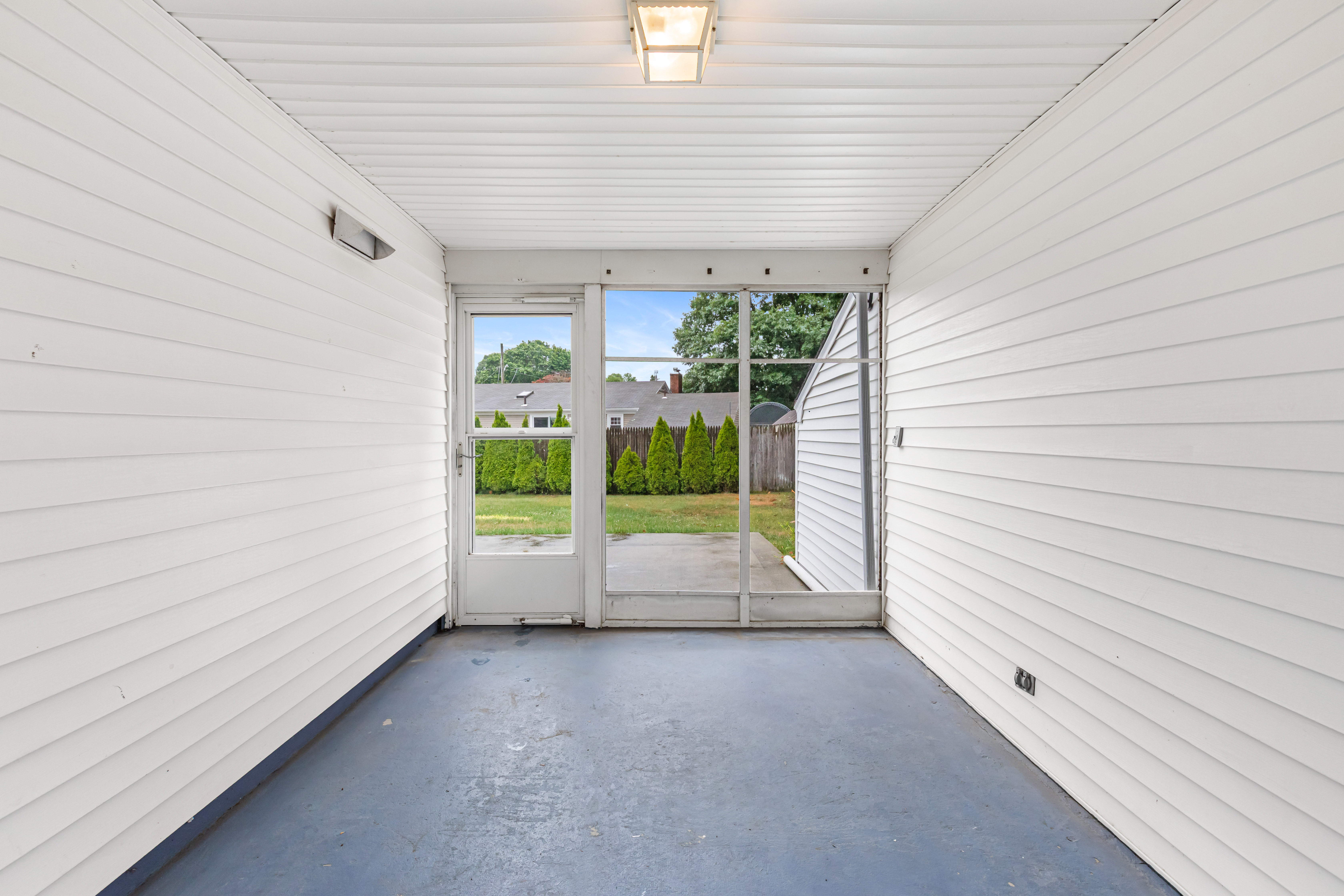 14 Primrose Drive Riverside, RI 02915 - Photo 29 of 36