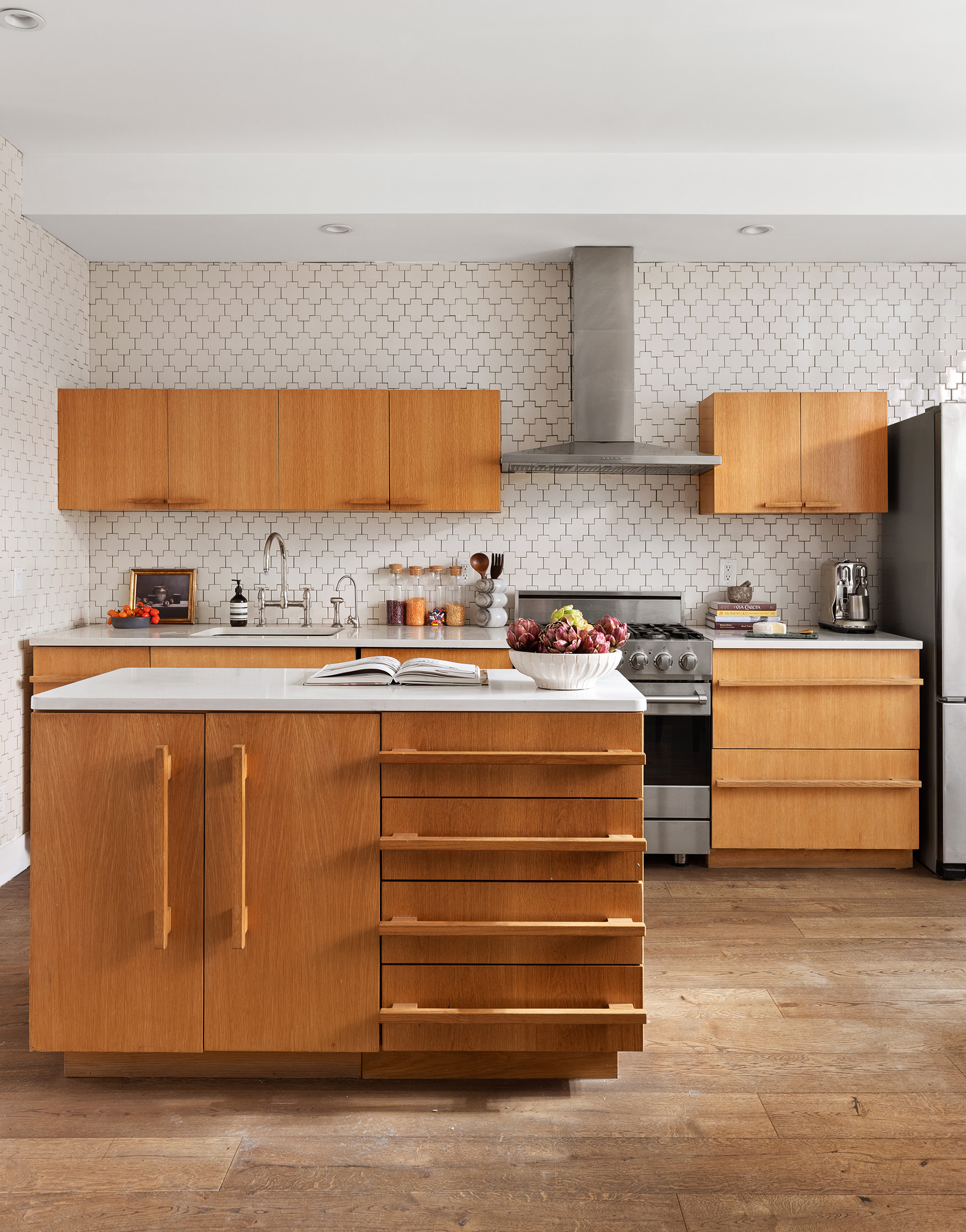 6 Morton Street Manhattan, NY 10014 - Photo 5 of 20