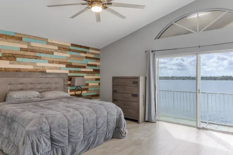 $1,199,900 | 14739 Southwest 132nd Place, Miami, FL 33186