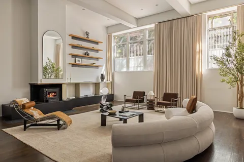 $3,095,000 | 377 West 11th Street, Unit 1D | West Village