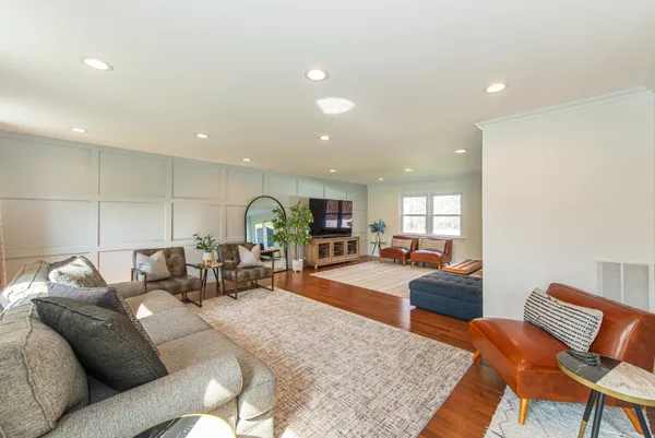 $1,200,000 | 142 Crescent Road, Florham Park, NJ 07932