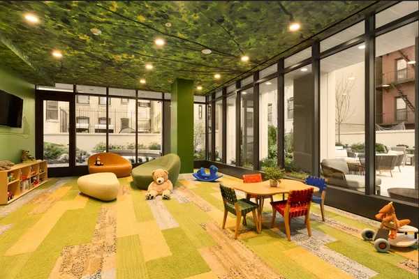 $11,000 | 212 West 95th Street, Unit 4A | Upper West Side