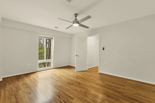 $899,000 | Inverness Ridge Road, Potomac, MD 20854