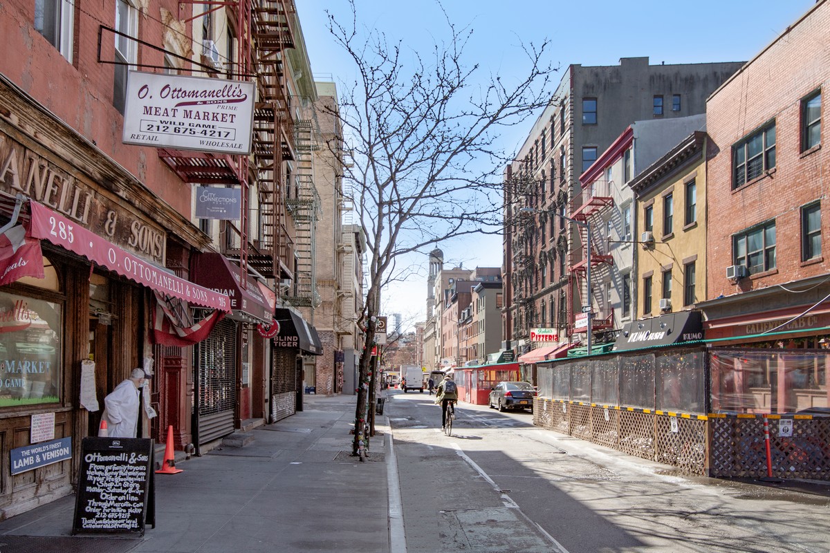 304 Bleecker Street, Unit 3F Manhattan, NY 10014 - Photo 2 of 3