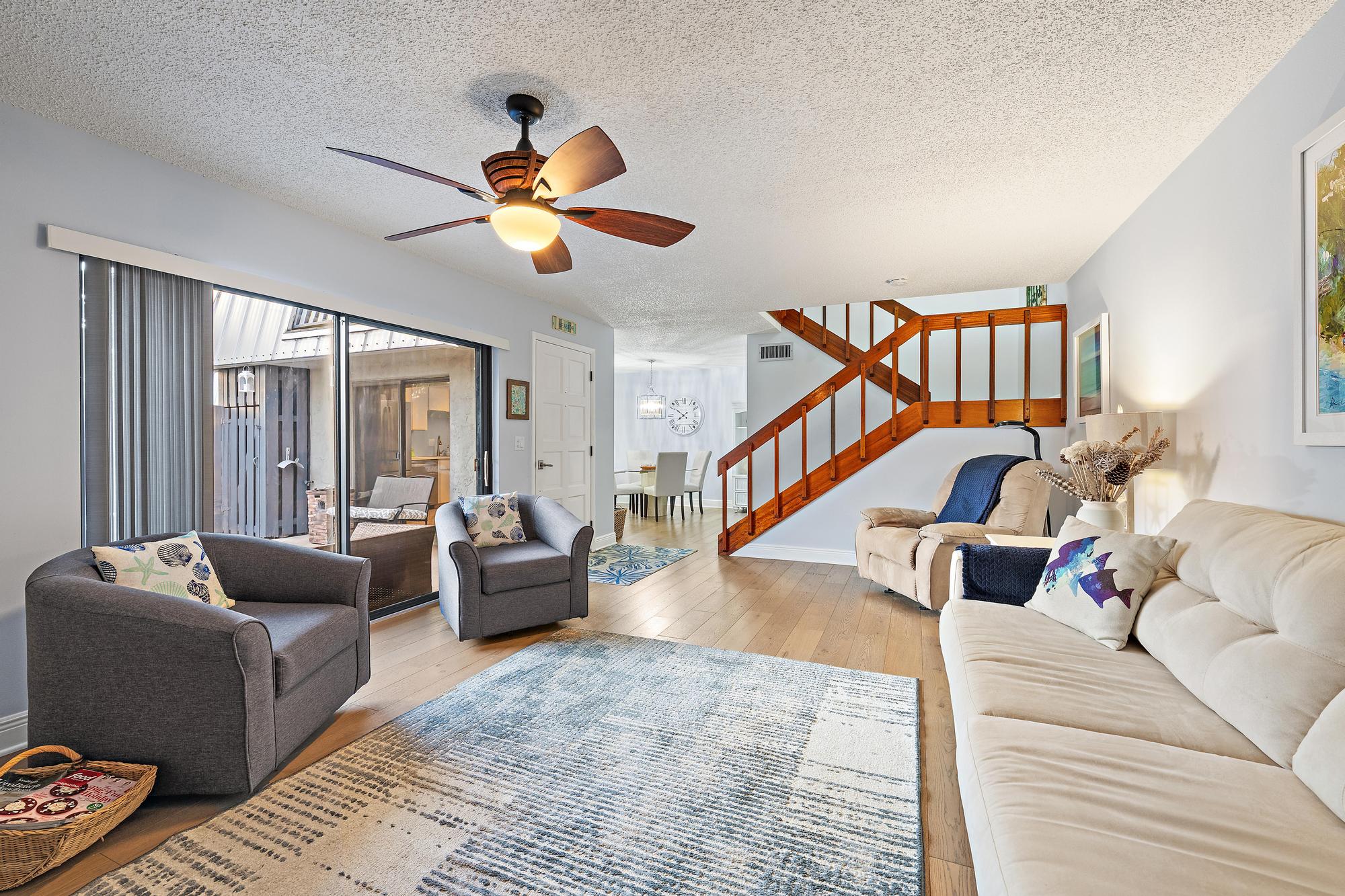 3840 Jefferson Street Stuart, FL 34997 - Photo 5 of 36