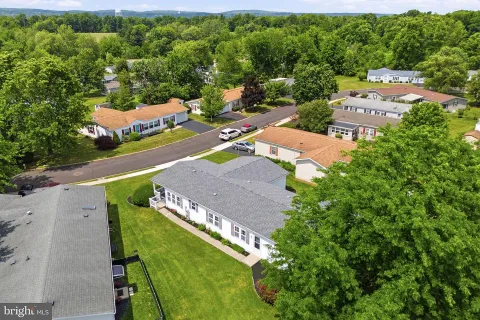 $277,000 | 28 Williams Way, Sellersville, PA 18960