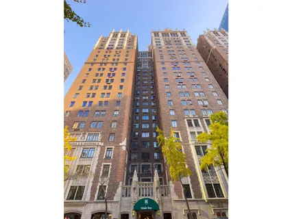 $500,000 | 5 Tudor City Place, Unit 912 | Murray Hill
