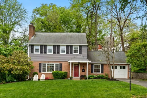 $1,050,000 | 161 Rolling Road, Bala Cynwyd, PA 19004