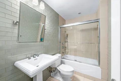 $3,400,000 | 514 West End Avenue, Unit 12BC | Upper West Side