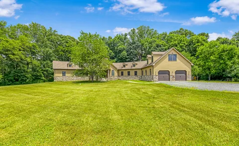 a house view with a outdoor space
