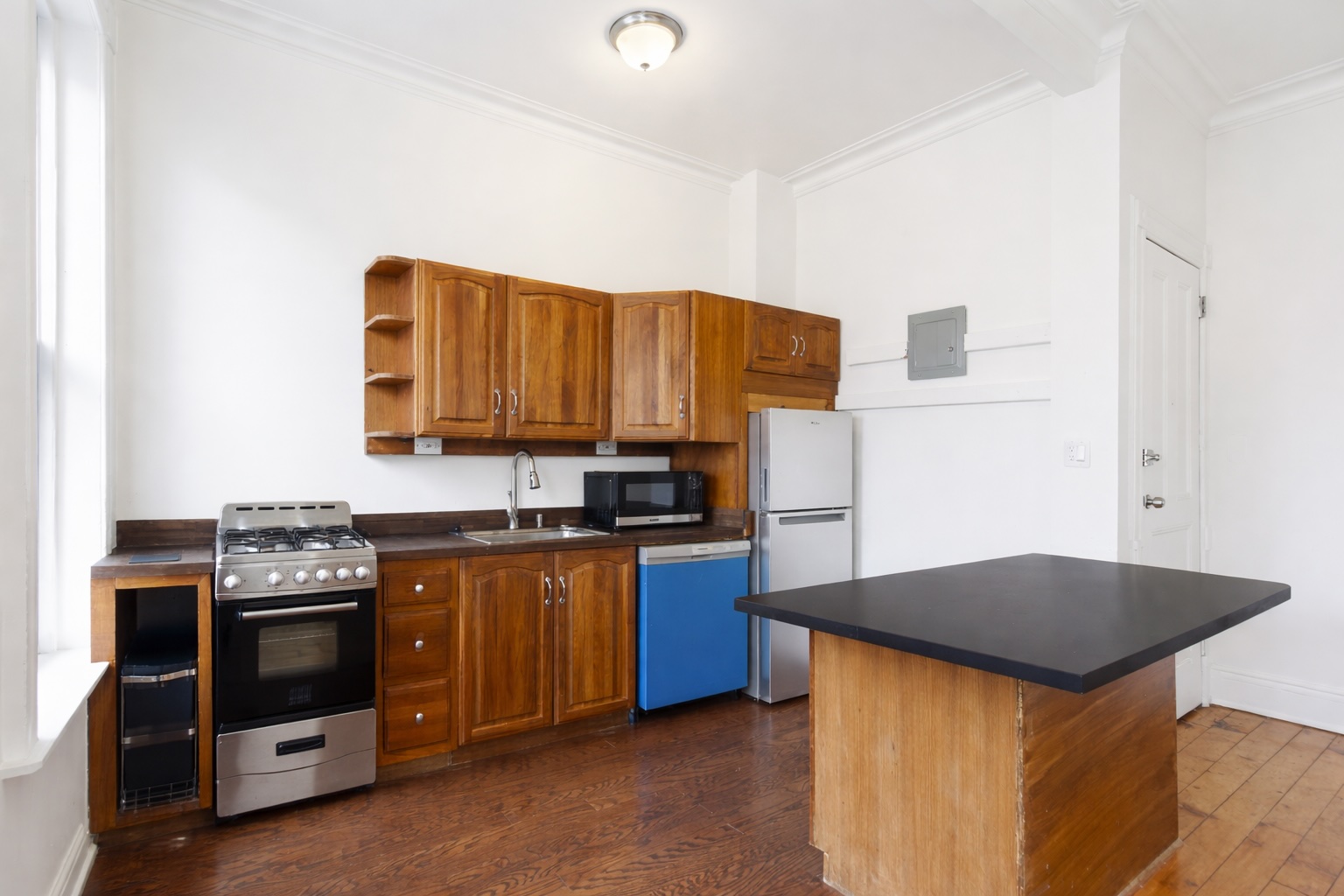 385 Madison Street, Unit 2 Brooklyn, NY 11221 - Photo 4 of 11