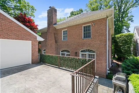 Contact Agent | 5313 Massachusetts Avenue, Bethesda, MD 20816