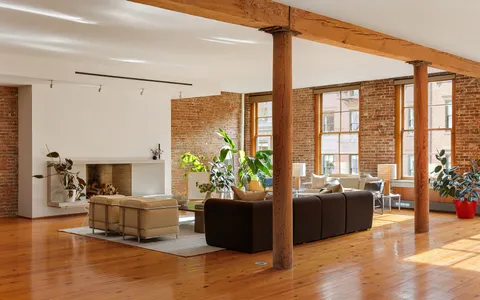 $9,300,000 | 30 Crosby Street, Unit 4B | SoHo