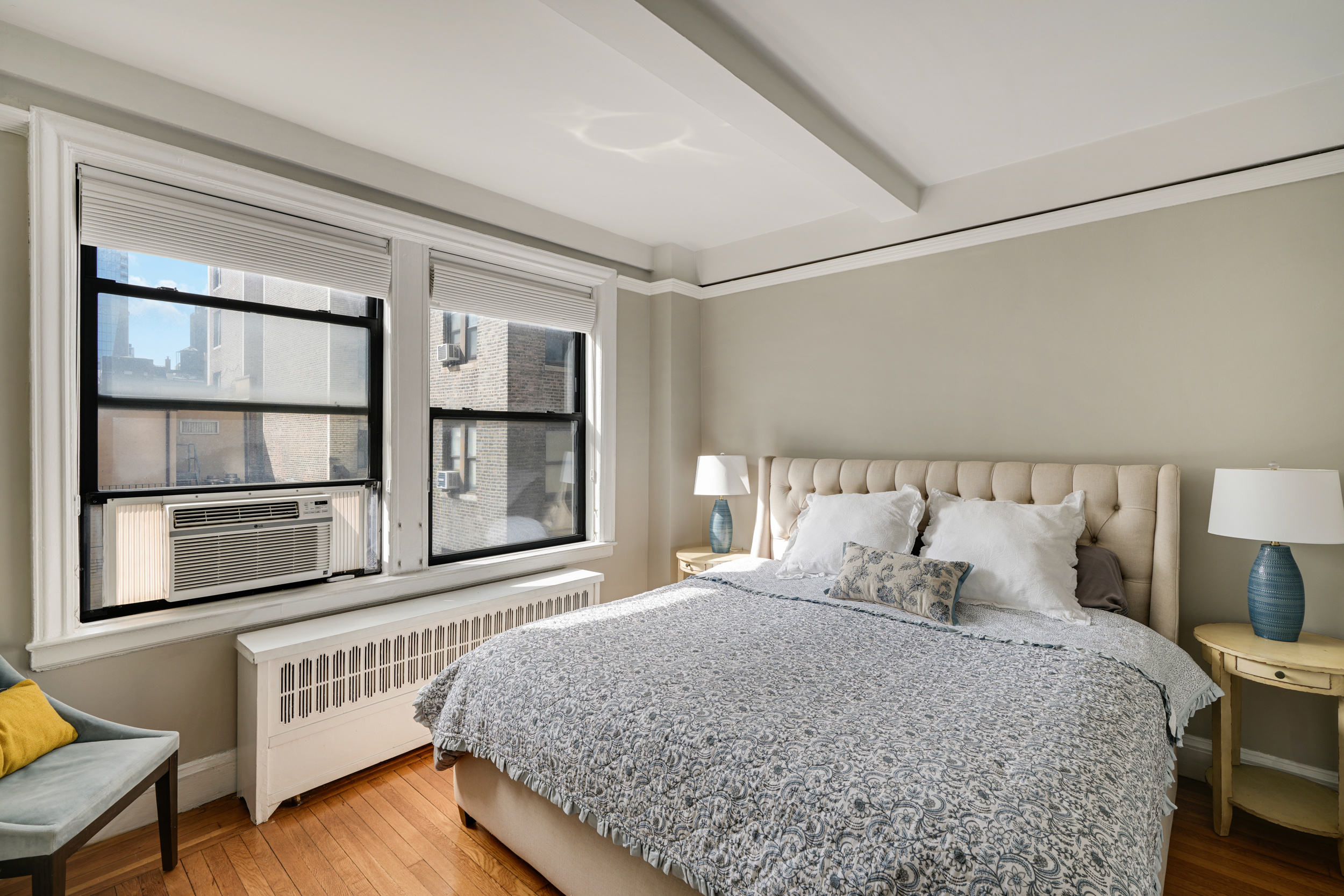 20 West 72nd Street, Unit 704 Manhattan, NY 10023 - Photo 11 of 21