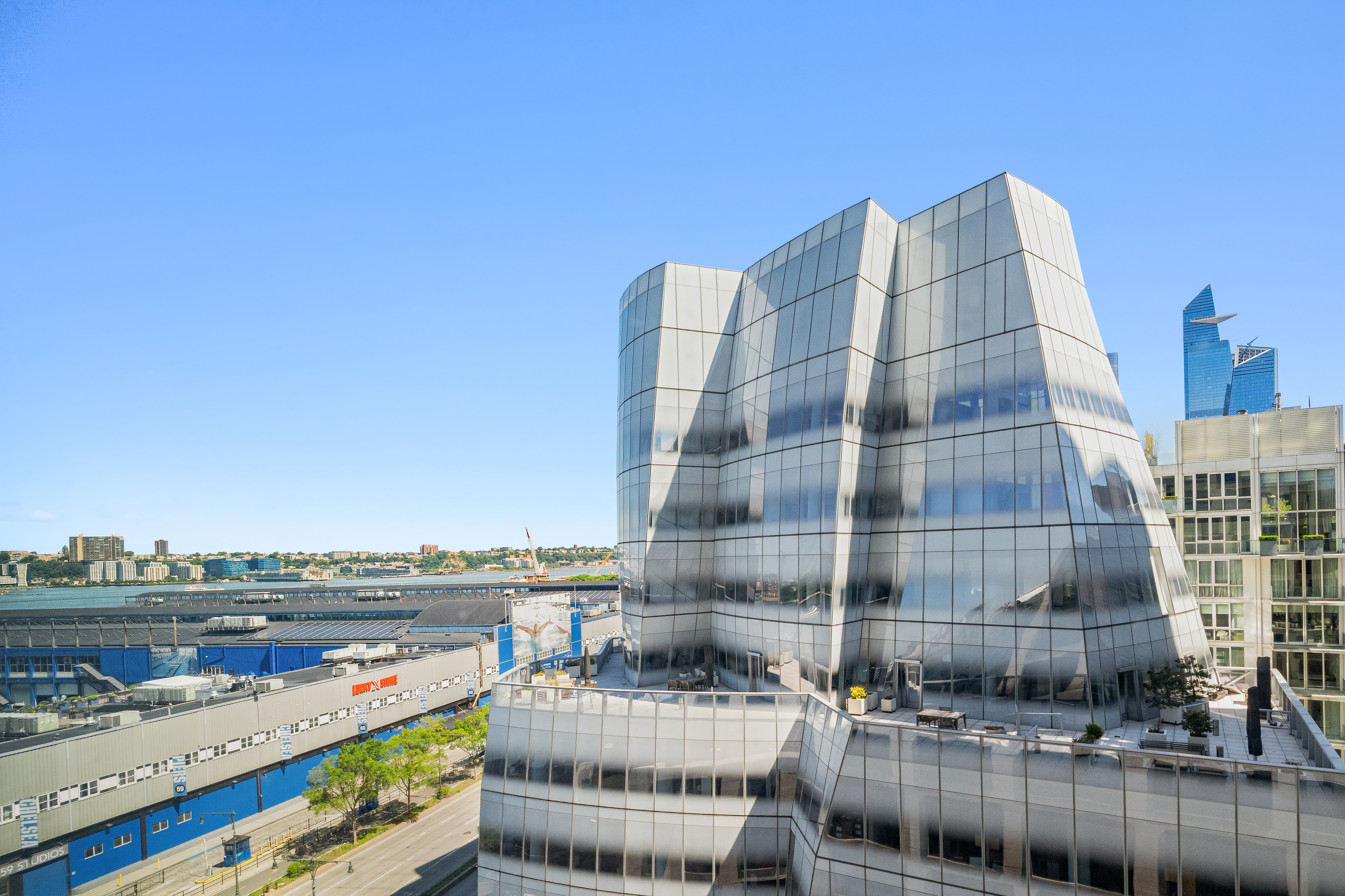 500 West 18th Street, Unit W9D Manhattan, NY 10011 - Photo 7 of 9 Gallery Image 7