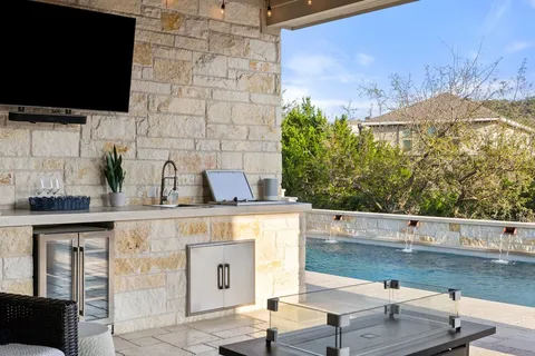 $1,250,000 | 207 San Siro Cove, Austin, TX 78738