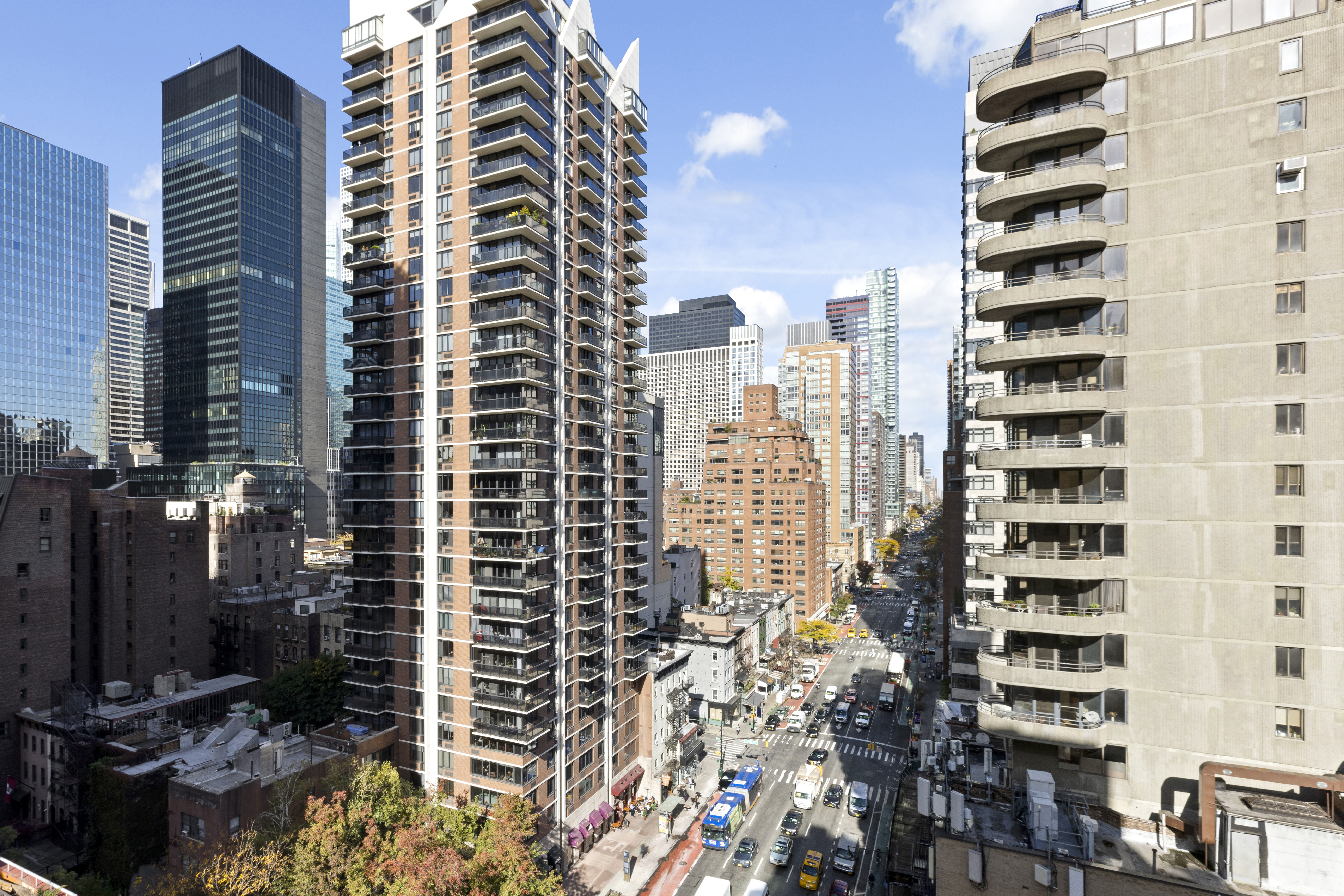 301 East 48th Street, Unit 15/16H Manhattan, NY 10017 - Photo 10 of 16