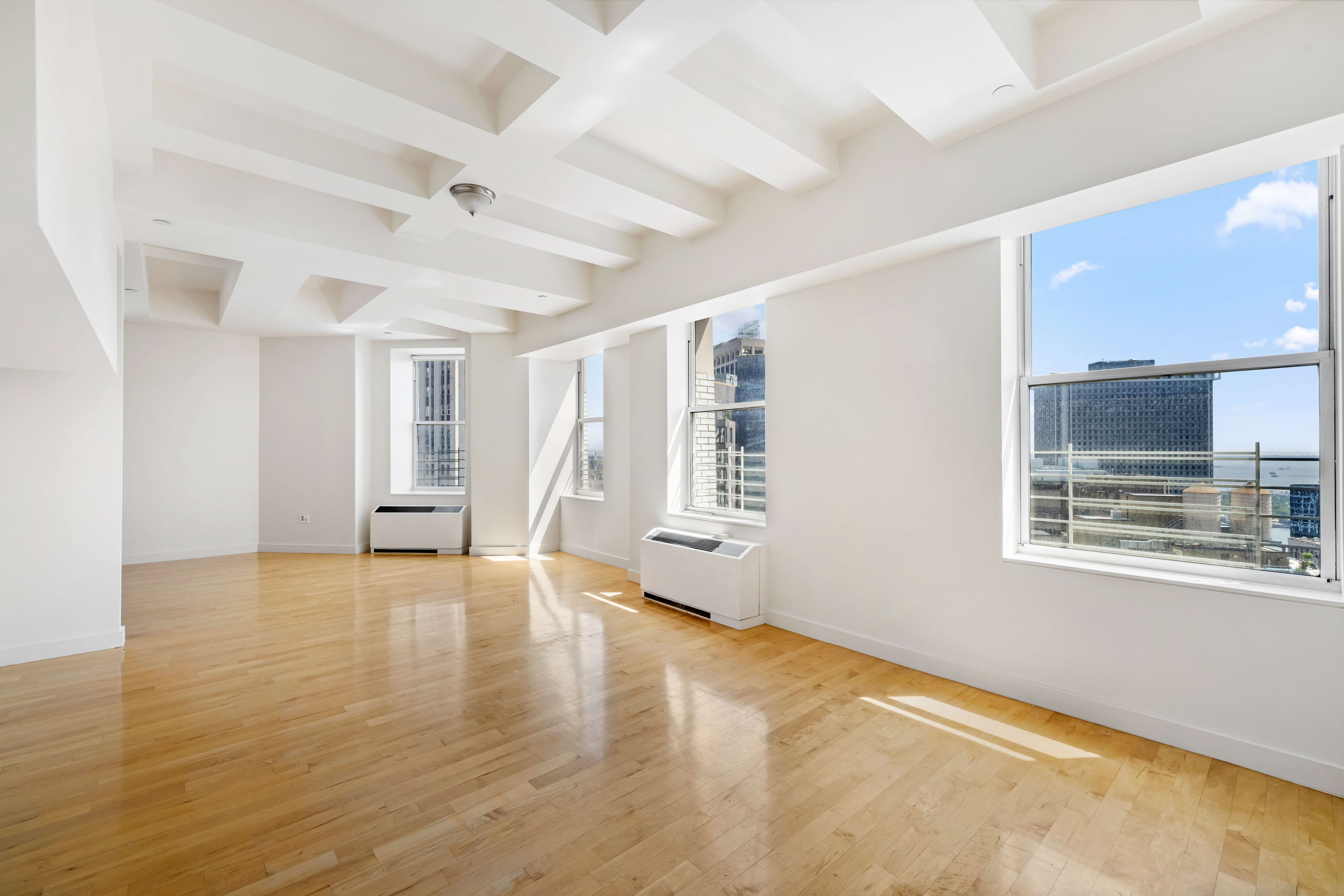 15 Broad Street, Unit 3930 Manhattan, NY 10005 - Photo 2 of 12