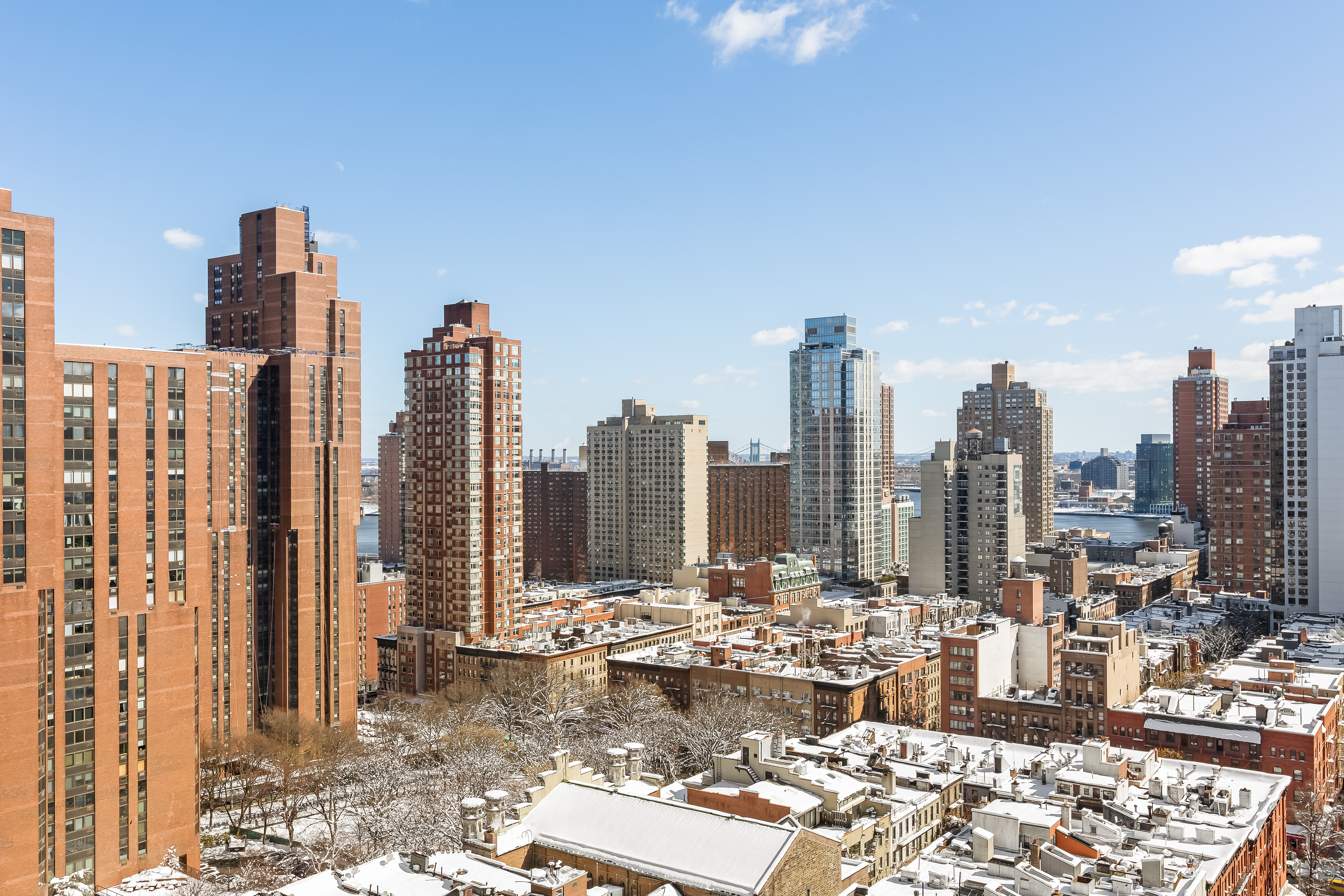 200 East 89th Street, Unit 18D Manhattan, NY 10128 - Photo 6 of 8