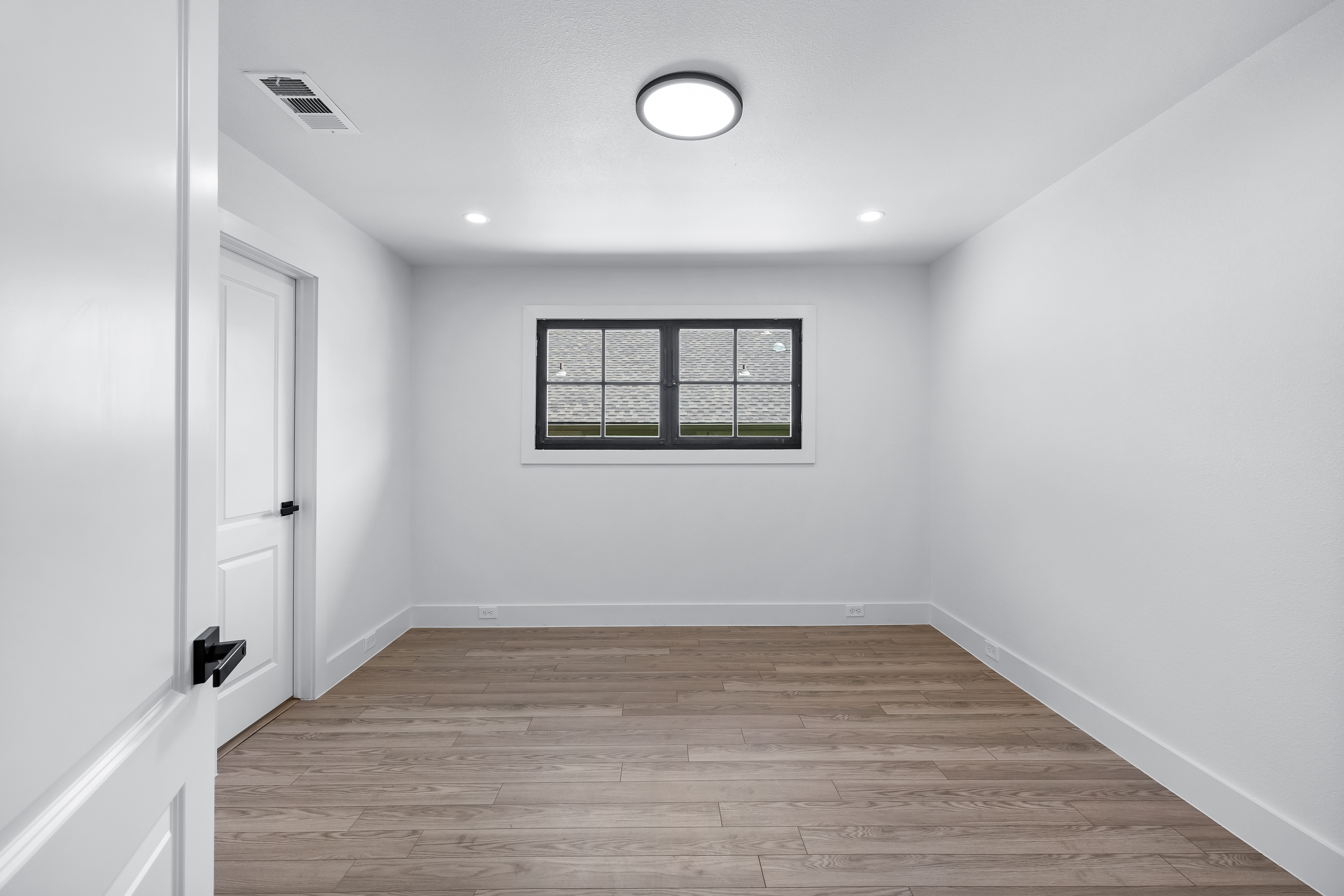 7724 Bantry Lane Dallas, TX 75248 - Photo 26 of 48