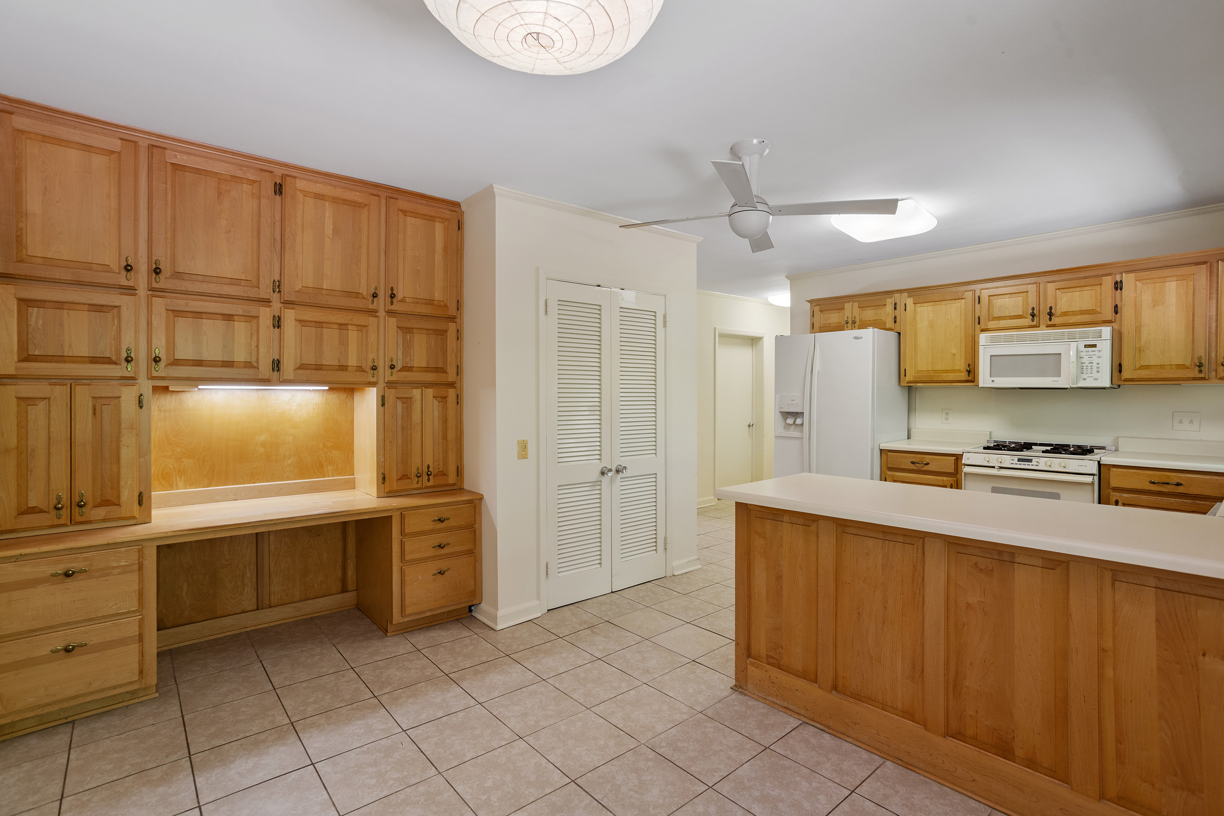 904 Kings Mill Road Chapel Hill, NC 27517 - Photo 5 of 32