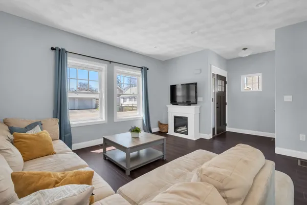 $499,000 | 222 Pettaconsett Avenue, Warwick, RI 02888