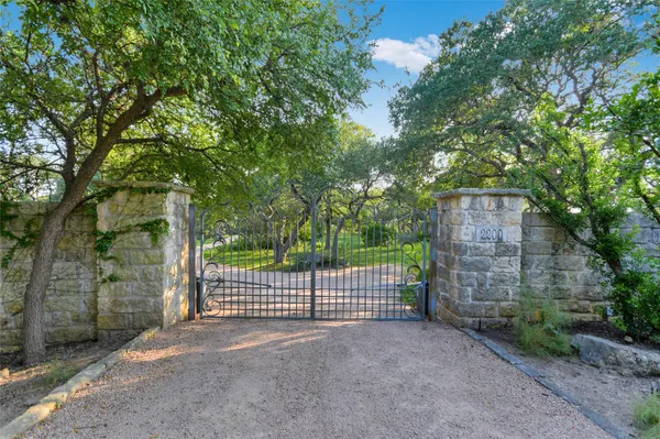 $5,500,000 | 2200 Cerca Viejo Way, Austin, TX 78746