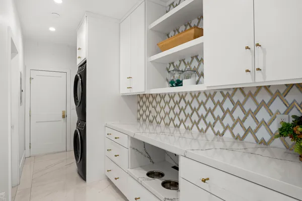 $5,300,000 | 20630 Kingsboro Way, Woodland Hills, CA 91364