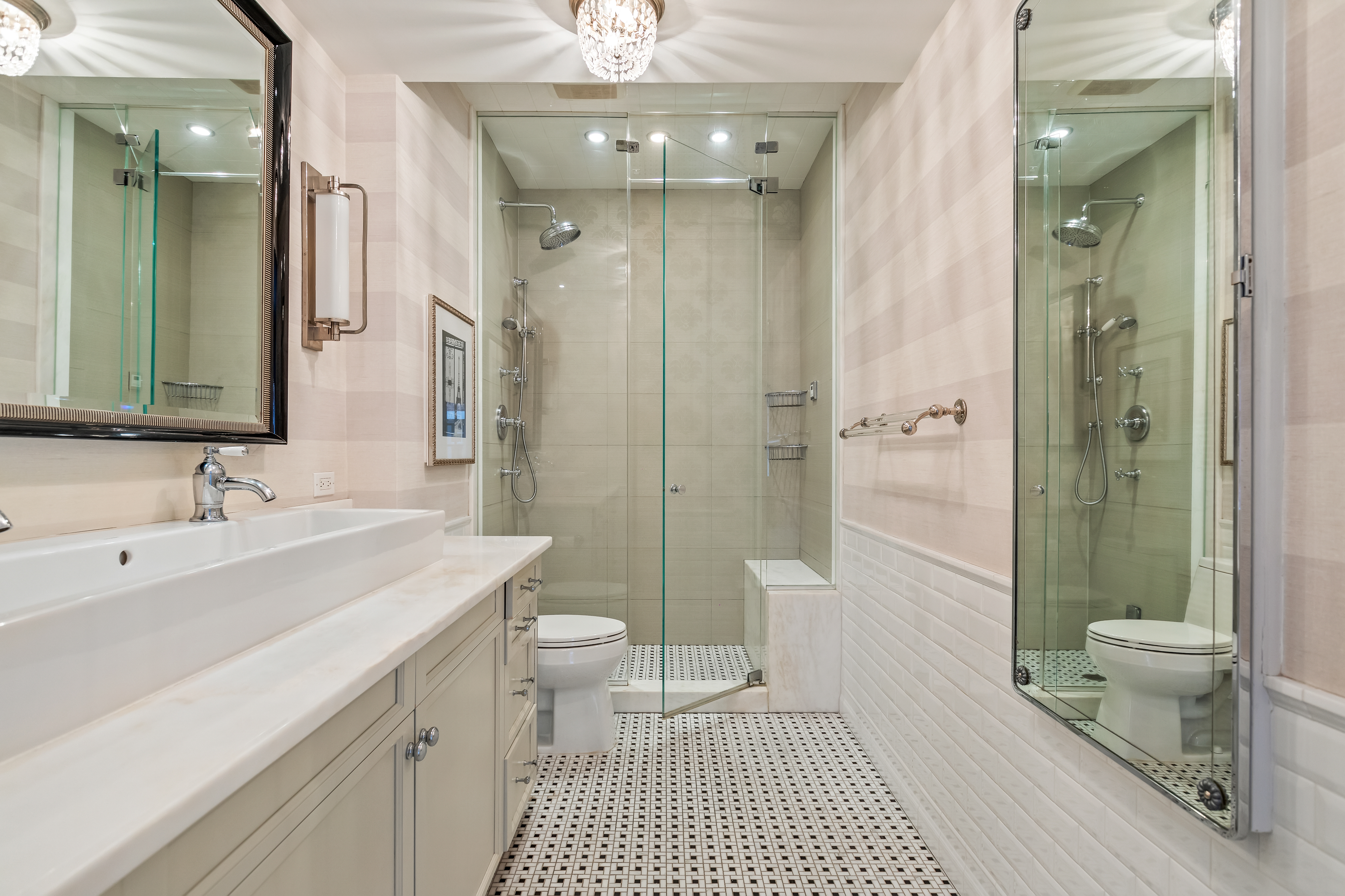 6 Greenwich Mews, Unit Undisclosed Manhattan, NY 10014 - Photo 14 of 23