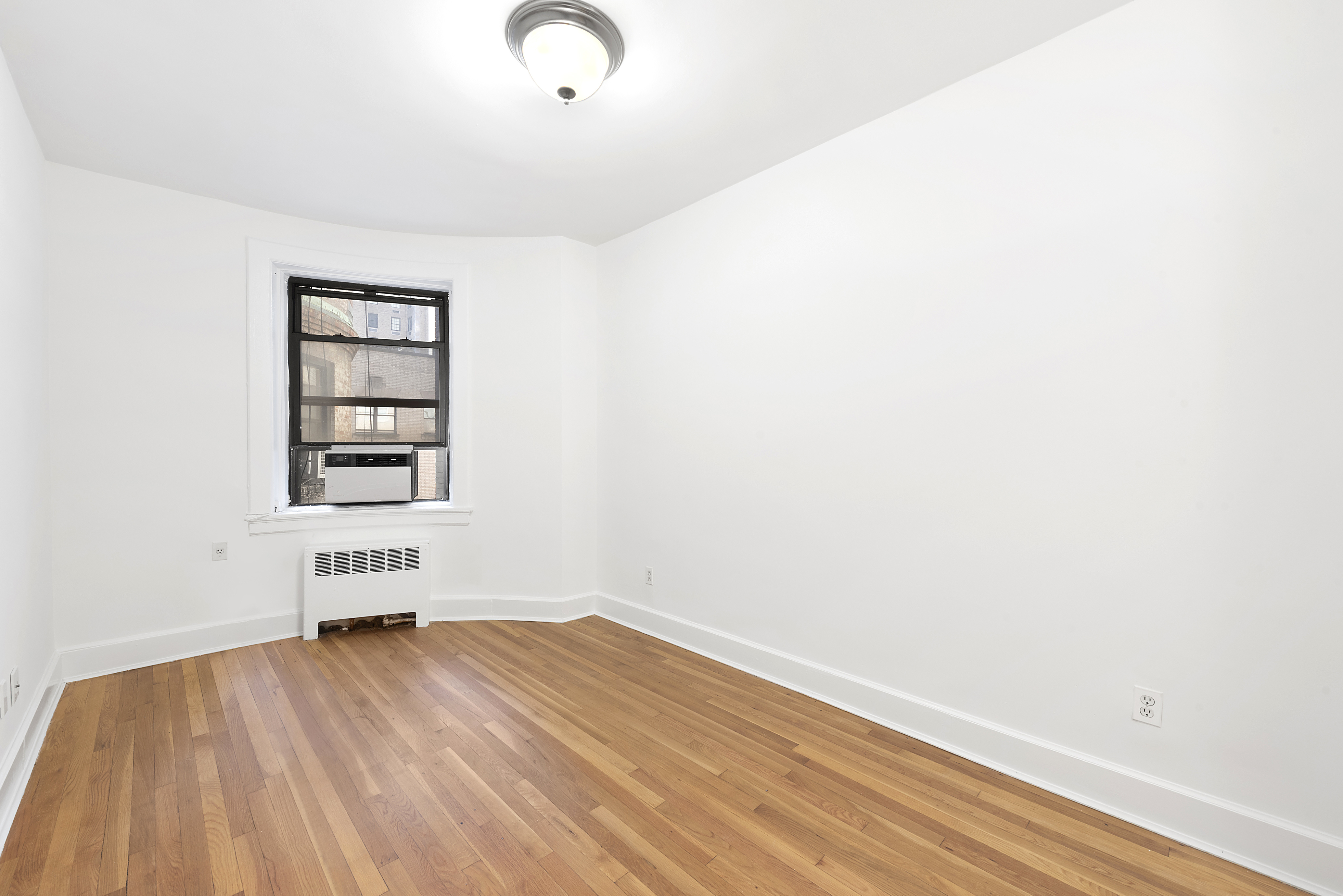 6 East 65th Street, Unit 6A Manhattan, NY 10065 - Photo 5 of 11