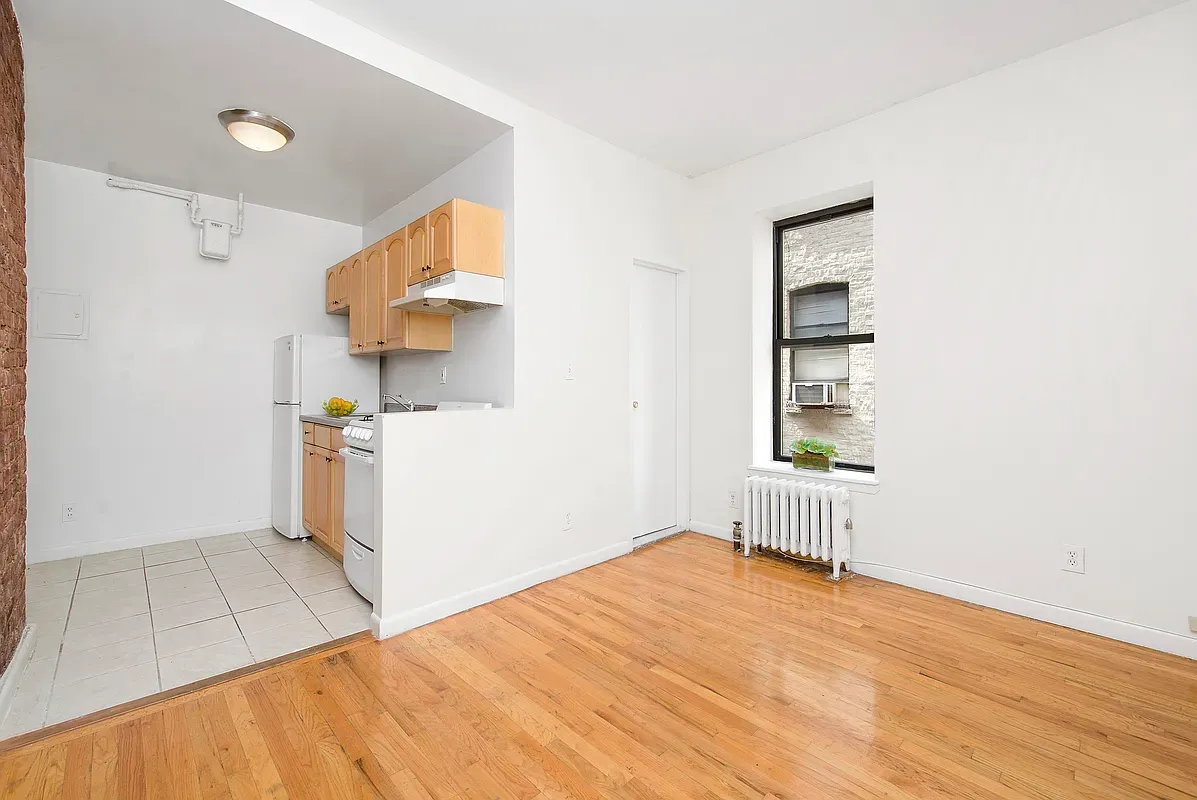 $2,575 | 309 East 95th Street, Unit 15 | Upper East Side