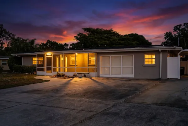 $464,950 | 5929 Murdock Avenue, Sarasota, FL 34231