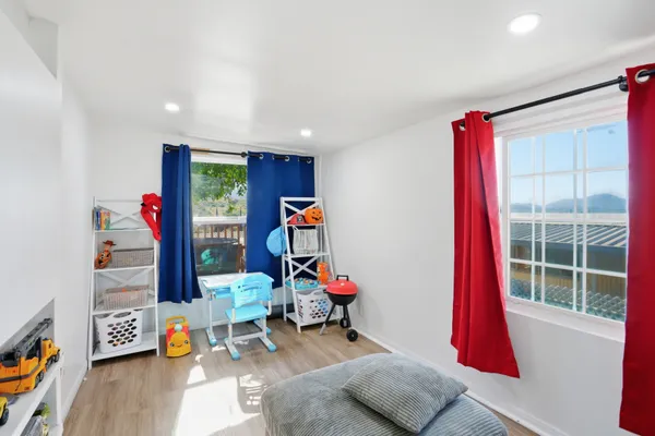 $199,999 | 12970 Highway 8 Business, El Cajon, CA 92021