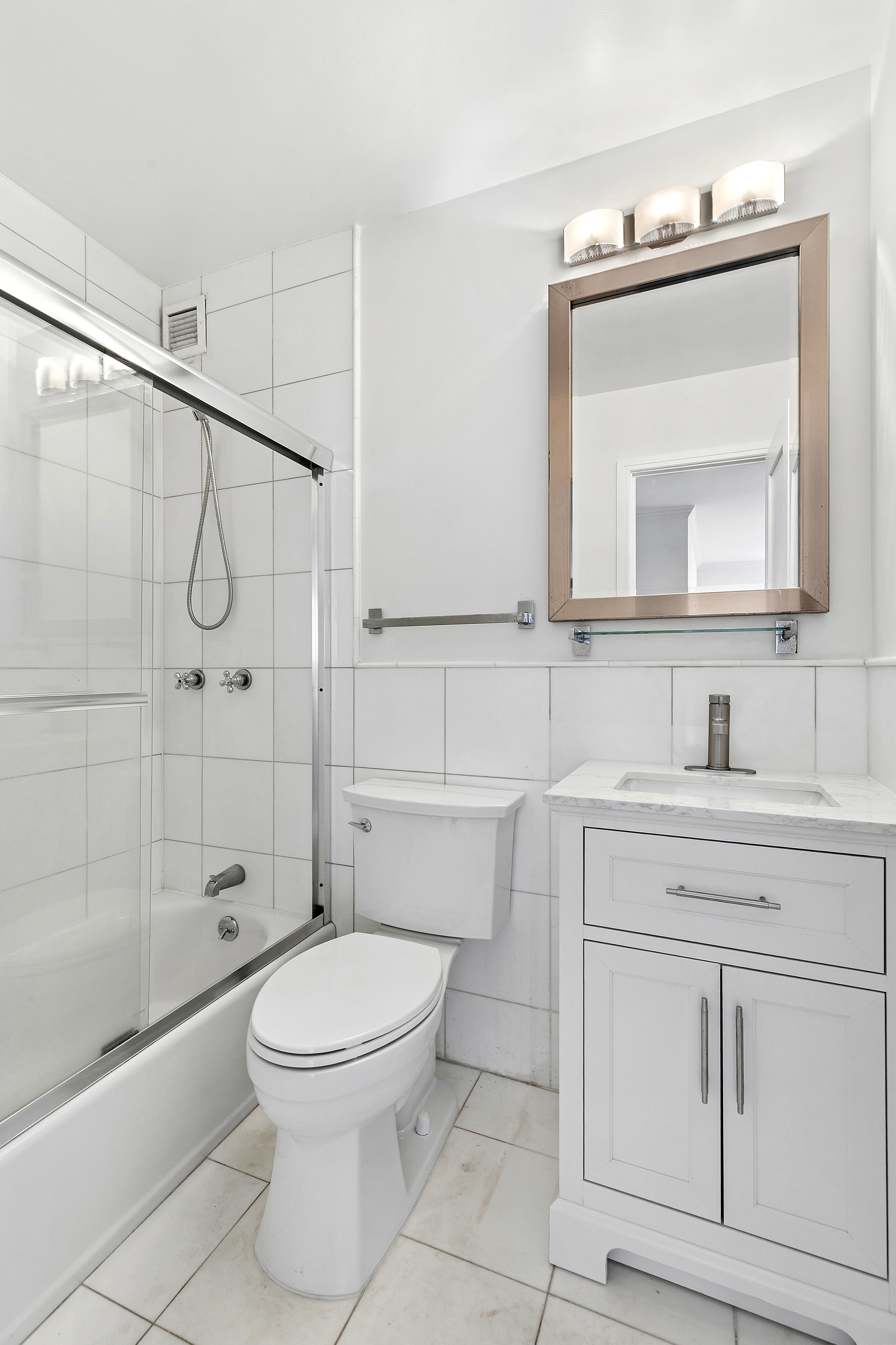 630 1st Avenue, Unit 14D Manhattan, NY 10016 - Photo 13 of 15
