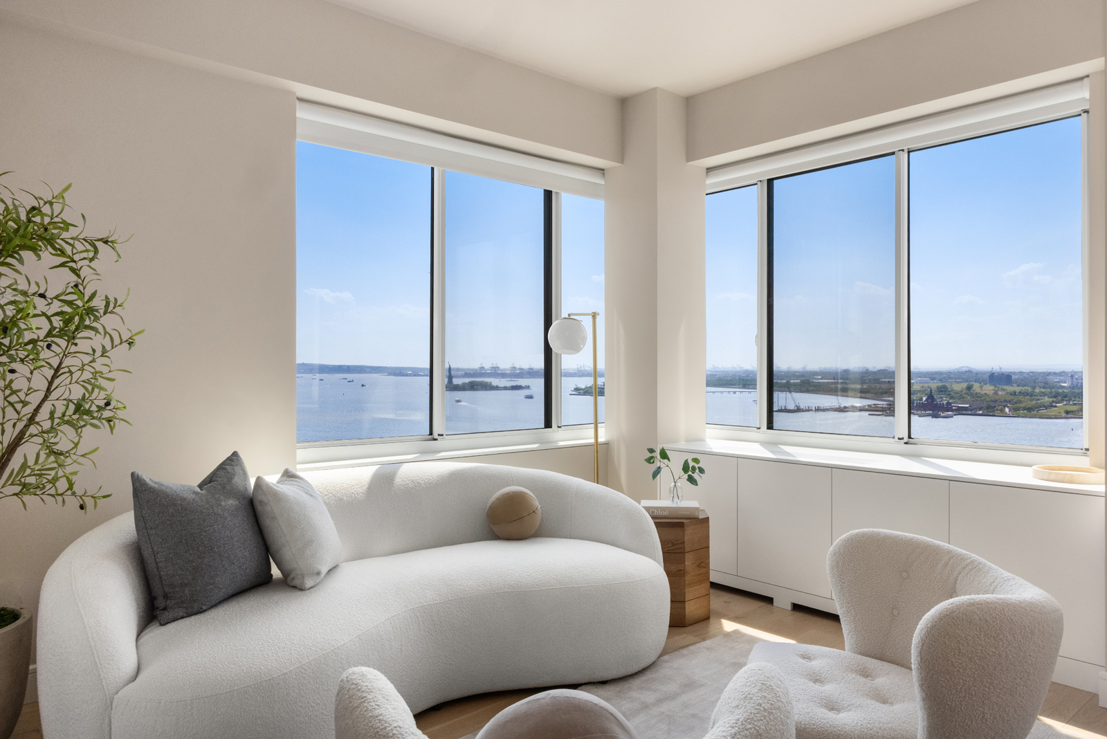 377 Rector Place, Unit PHA Manhattan, NY 10280 - Photo 7 of 38