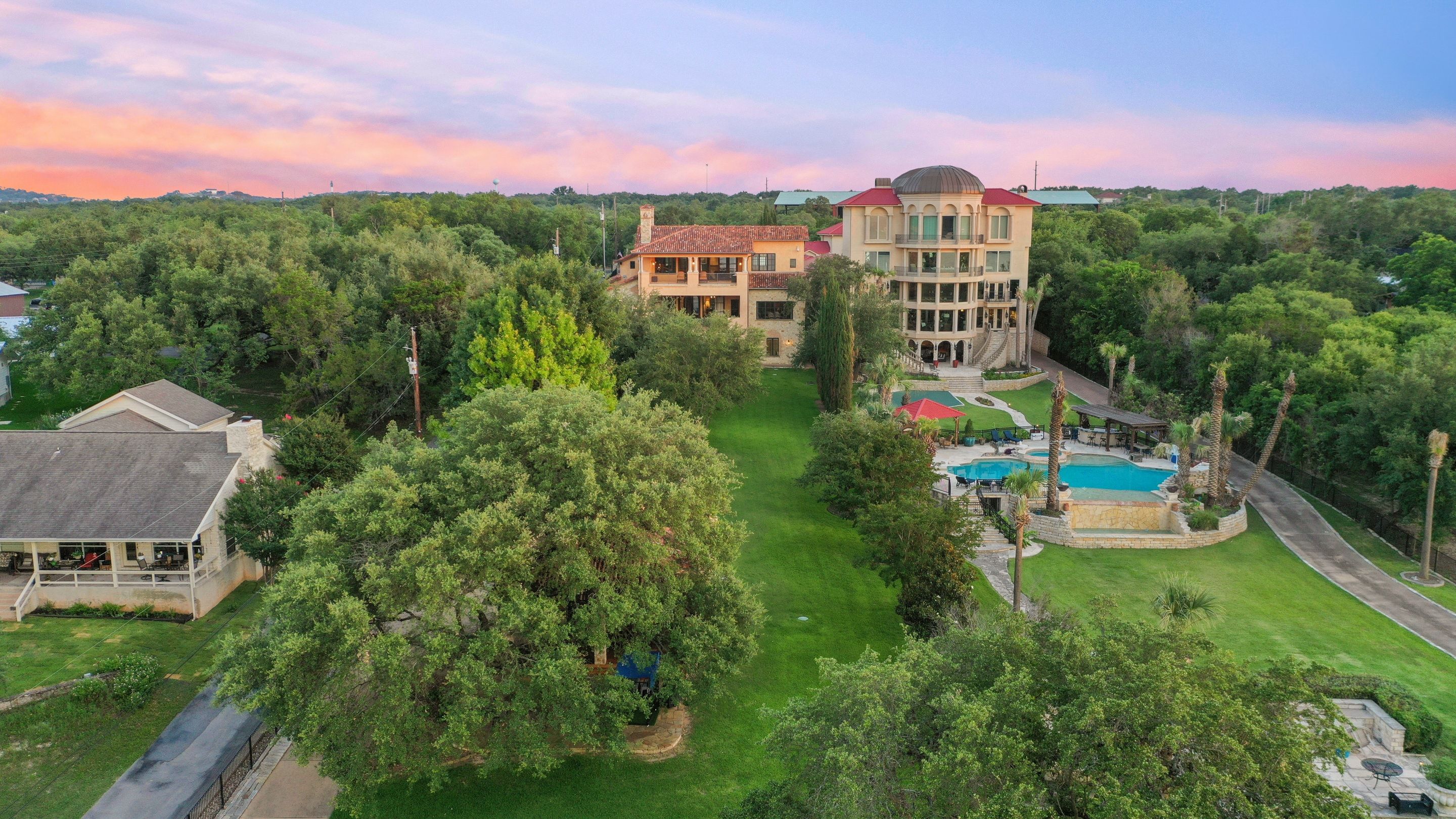 16714 Forest Way Austin, TX 78734 - Photo 11 of 81