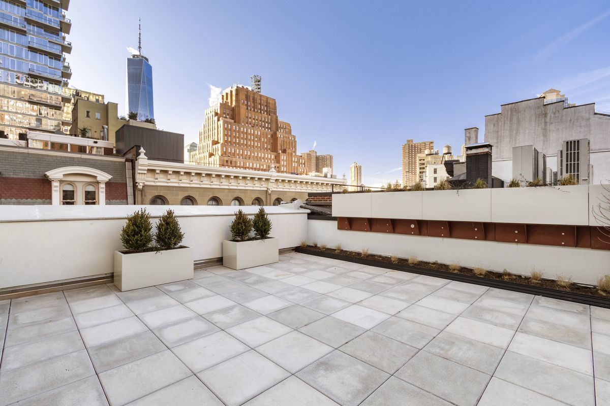 106 Franklin Street, Unit PH Manhattan, NY 10013 - Photo 10 of 13