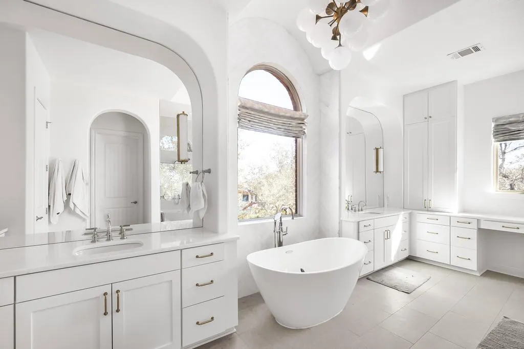 $1,695,000 | 17601 Stratus Cove, Austin, TX 78738