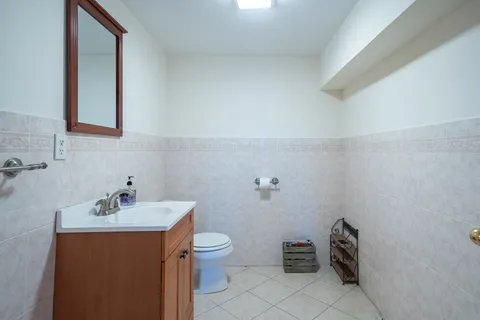 a bathroom with a sink and a toilet