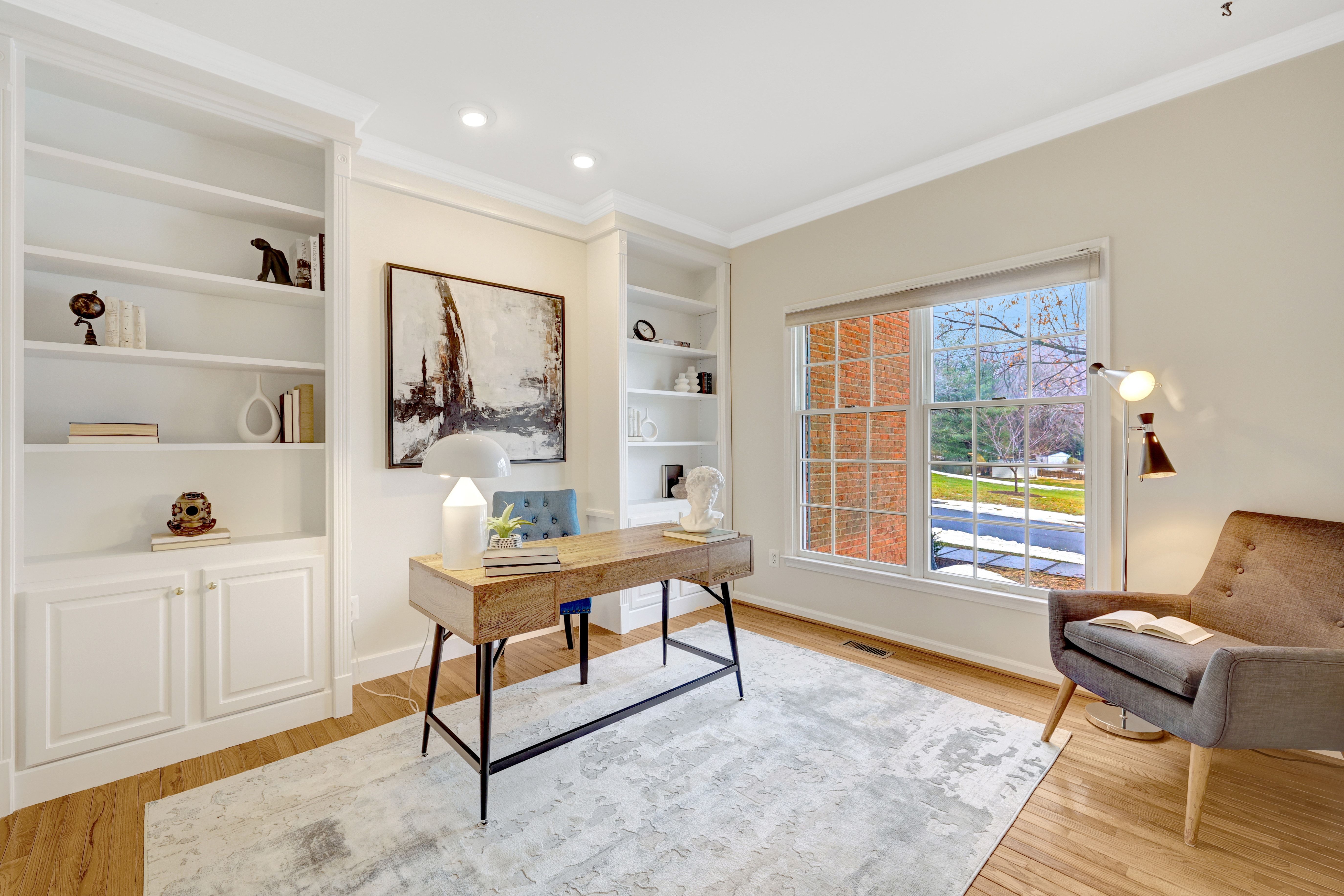 1295 Gatesmeadow Way Reston, VA 20194 - Photo 10 of 57