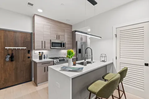 $310,000 | 1471 Harvard Street Northwest, Unit 2, Washington, DC 20009