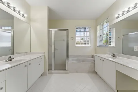 $1,100,000 | 1112 Skylark Drive, Weston, FL 33327