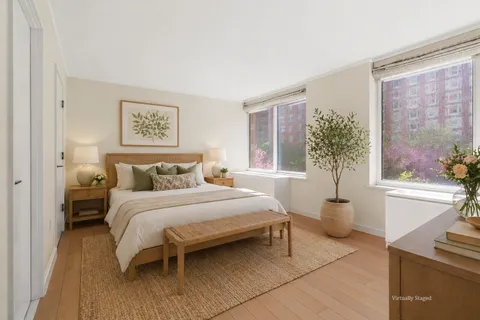$2,450,000 | 212 Warren Street, Unit 3B | Battery Park City