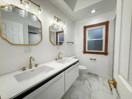 $365,000 | 888 Woodstock Road, Olympia Fields, IL 60461