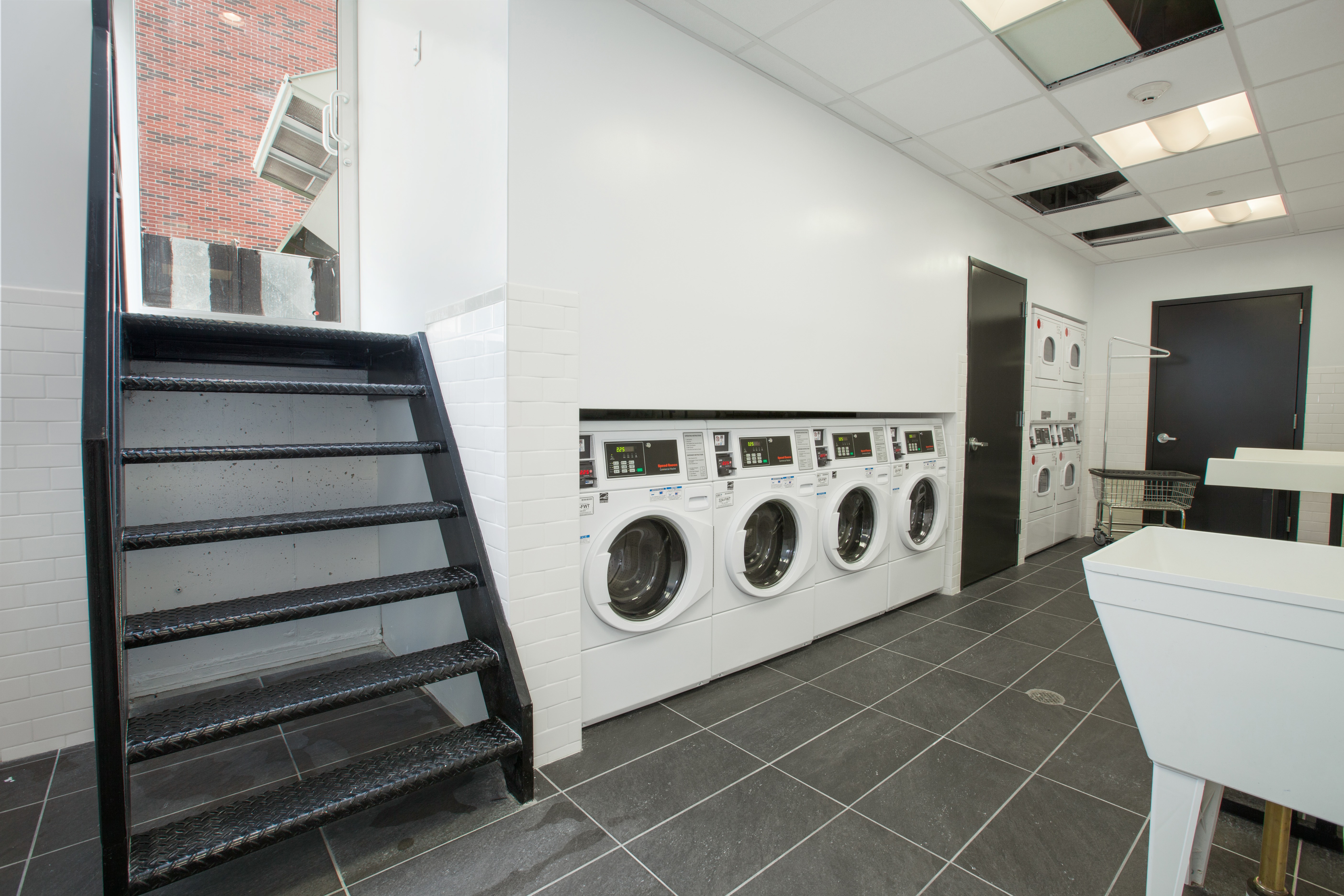 185 Avenue B, Unit 6D Manhattan, NY 10009 - Photo 10 of 12