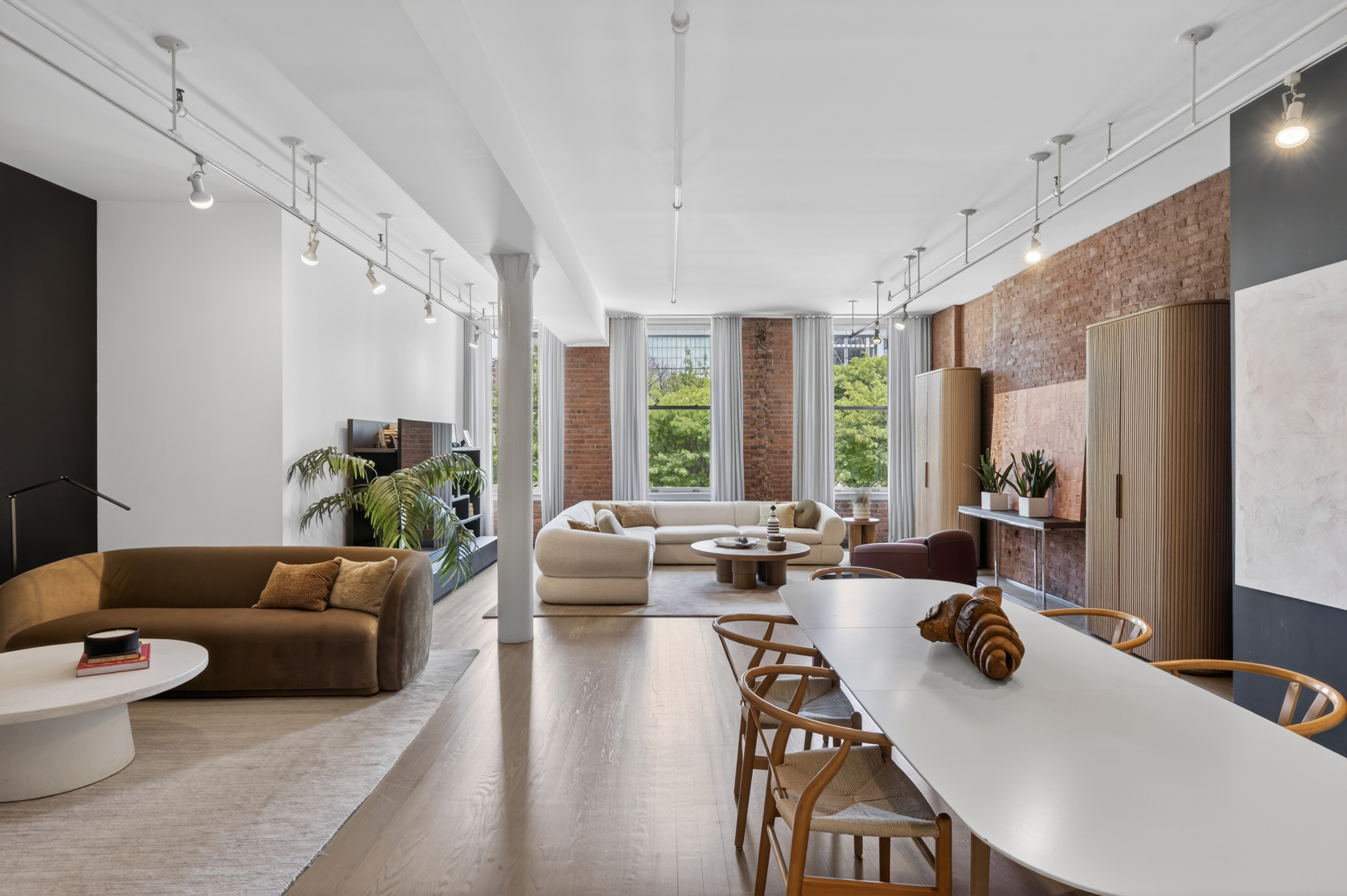155 Hudson Street, Unit 2S Manhattan, NY 10013 - Photo 2 of 17